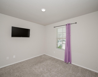 20819 Medford Landing Lane - Photo Thumbnail 15