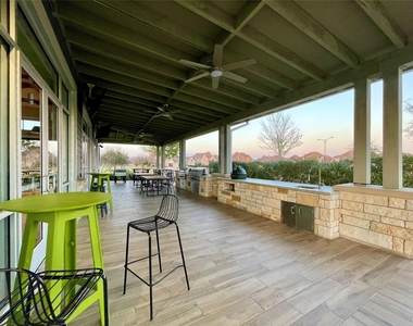 4334 Hemlock Grove Lane - Photo Thumbnail 45