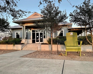 4334 Hemlock Grove Lane - Photo Thumbnail 43