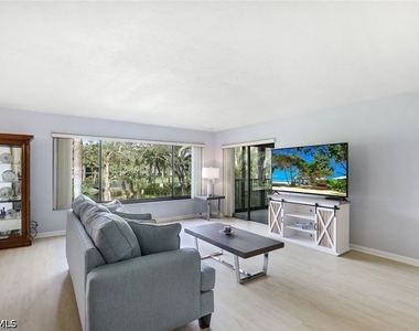 5954 Pelican Bay Boulevard - Photo Thumbnail 4