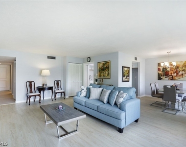 5954 Pelican Bay Boulevard - Photo Thumbnail 6