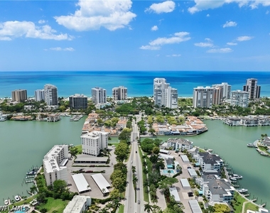 250 Park Shore Drive - Photo Thumbnail 2
