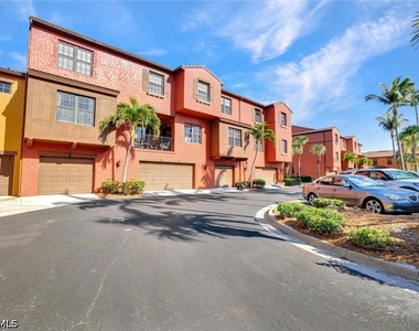 9115 Capistrano Street S - Photo Thumbnail 28
