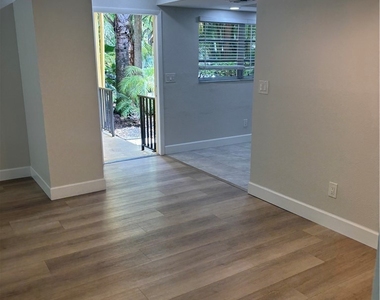 1210 Shady Rest Lane - Photo Thumbnail 15