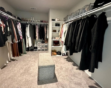 4231 Tulip Oak Drive - Photo Thumbnail 12