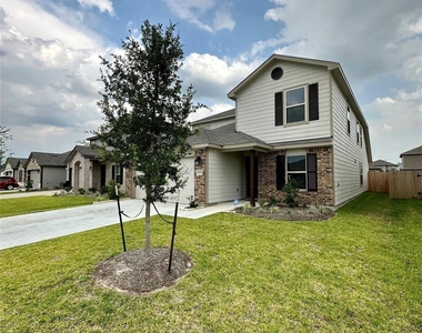 4231 Tulip Oak Drive - Photo Thumbnail 1