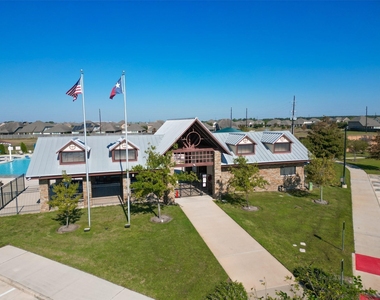 5407 Baronet Drive - Photo Thumbnail 42