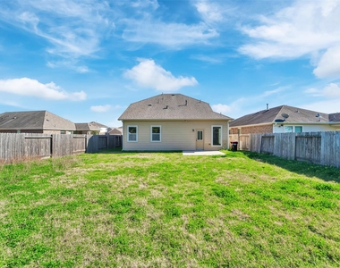 5407 Baronet Drive - Photo Thumbnail 35