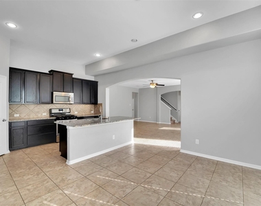 5407 Baronet Drive - Photo Thumbnail 11