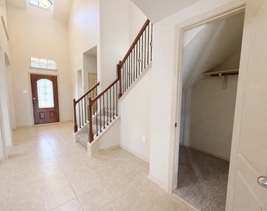 11922 Harristown Dr - Photo Thumbnail 18