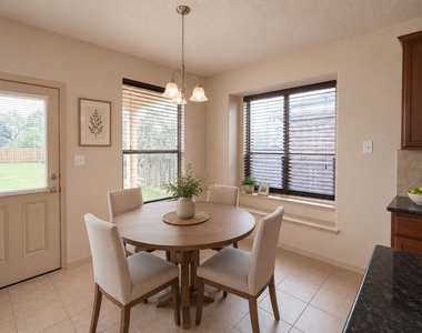 11922 Harristown Dr - Photo Thumbnail 9