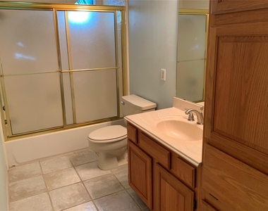 3100 75th Street - Photo Thumbnail 24