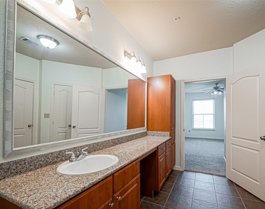 1711 Old Spanish Trail - Photo Thumbnail 23