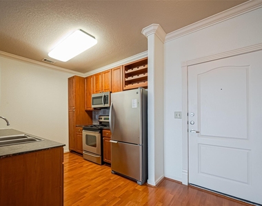 1711 Old Spanish Trail - Photo Thumbnail 9