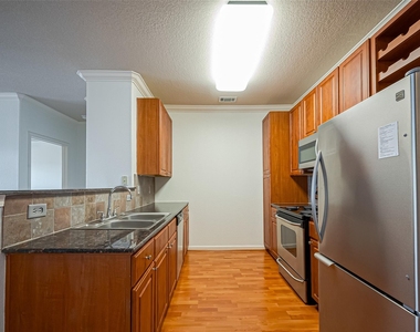1711 Old Spanish Trail - Photo Thumbnail 10