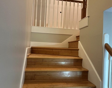 3411 Stoney Oak Drive - Photo Thumbnail 12