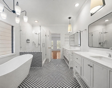 5136 Chevy Chase Drive - Photo Thumbnail 14