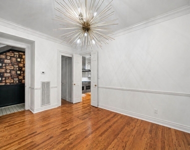 5136 Chevy Chase Drive - Photo Thumbnail 7