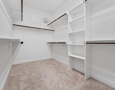 1221 W 19th Street - Photo Thumbnail 22