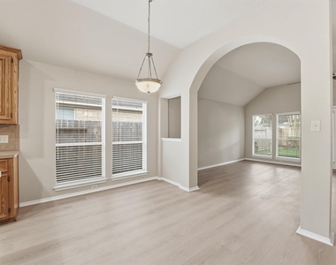 20931 Hamlet Ridge Lane - Photo Thumbnail 9