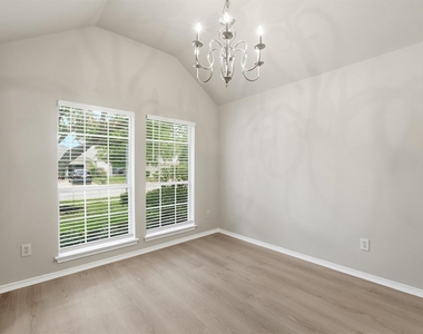 20931 Hamlet Ridge Lane - Photo Thumbnail 4
