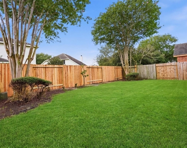 20931 Hamlet Ridge Lane - Photo Thumbnail 13
