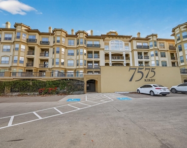 7575 Kirby Drive - Photo Thumbnail 1