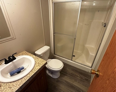 2021 N Battlebell Road - Photo Thumbnail 4