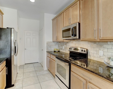 6423 Calgary Woods Lane - Photo Thumbnail 8