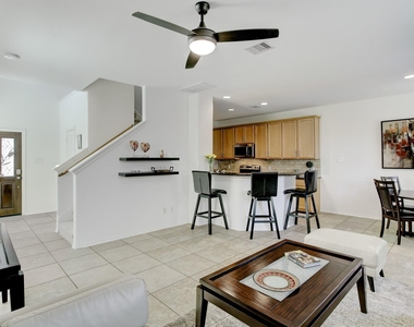 6423 Calgary Woods Lane - Photo Thumbnail 11