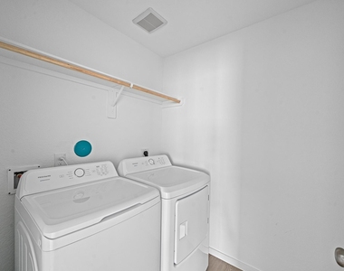 3087 Wild Dunes Drive - Photo Thumbnail 10