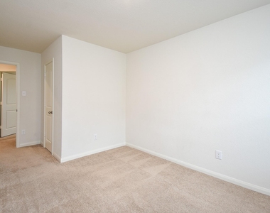 405 Texas Olive Drive - Photo Thumbnail 27