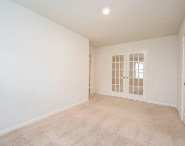 405 Texas Olive Drive - Photo Thumbnail 20