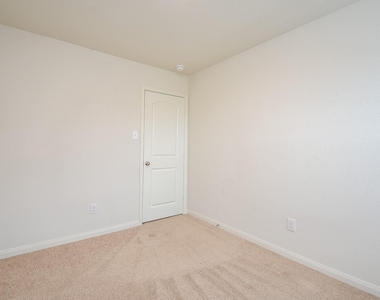 405 Texas Olive Drive - Photo Thumbnail 25