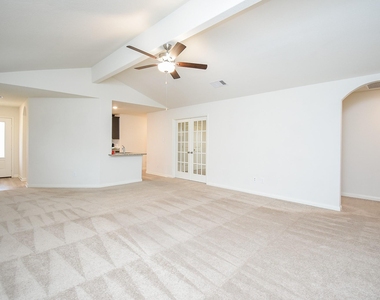 405 Texas Olive Drive - Photo Thumbnail 6