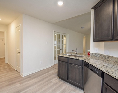 405 Texas Olive Drive - Photo Thumbnail 14