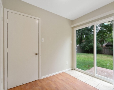 32 Marabou Place - Photo Thumbnail 12