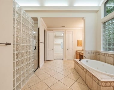 3 Etude Court - Photo Thumbnail 19