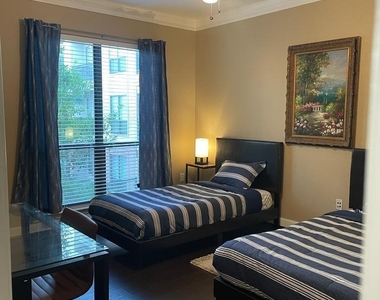 2299 Lone Star Drive - Photo Thumbnail 9