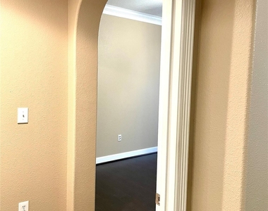 2299 Lone Star Drive - Photo Thumbnail 11