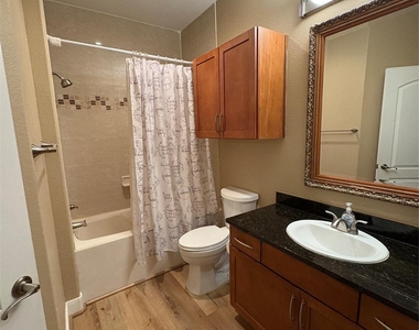 2299 Lone Star Drive - Photo Thumbnail 23