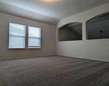 13319 Lansdown Street - Photo Thumbnail 18