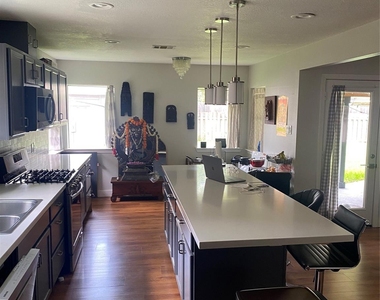 12930 Kimberley Lane - Photo Thumbnail 8