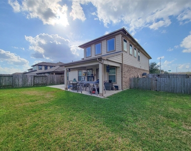 8003 Ecru Lane - Photo Thumbnail 42