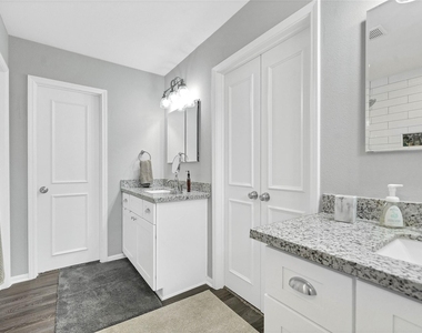 143 Bluebonnet Street - Photo Thumbnail 22