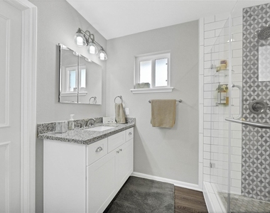 143 Bluebonnet Street - Photo Thumbnail 21