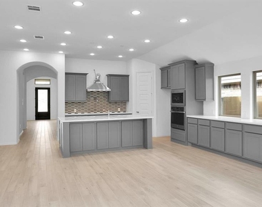 2910 Starling Drive - Photo Thumbnail 5