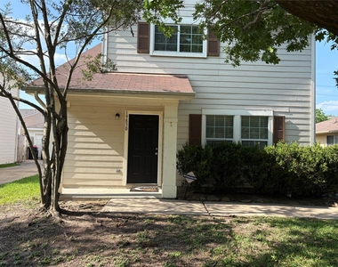 19830 Hidden Shadow Lane - Photo Thumbnail 1