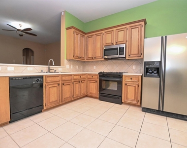 2123 Castle Gardens Lane - Photo Thumbnail 10