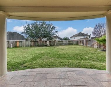 2123 Castle Gardens Lane - Photo Thumbnail 25